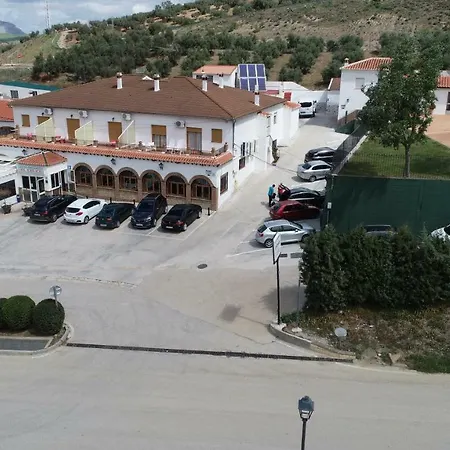 Hostal Restaurante El Cruce-2